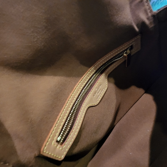 Authentic Louis Vuitton Vintage Monogram Mini Looping Shoulder Bag /Hand Bag - Picture 10 of 14